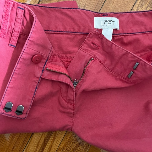Ann Taylor LOFT Short Size 4 - Picture 7 of 8
